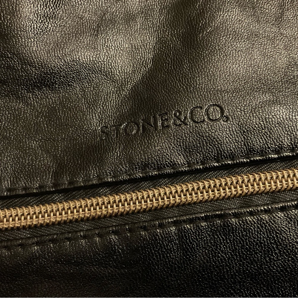 Stone & Company Gold Hardware Durable Leather Look Multi Zipper Crossbody Bag! - Picture 4 of 16